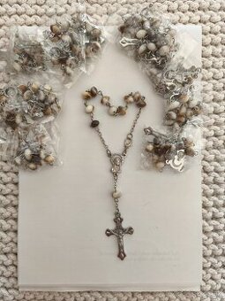 Ruženec na zapínanie (napr. do auta) - BEN