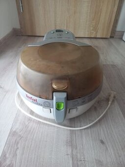 Teplovzdušná fritéza Tefal