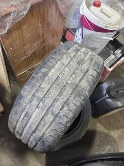 Nokian powerproof 225/40 r18