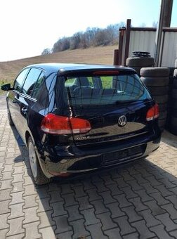 Volkswagen Golf 6 1.4 MPI 69tkm Černá metal