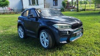 Elektrické autíčko BMW