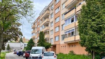 Prenájom- 3-izbový byt s balkónom, logiou, pivnicou - ul. M