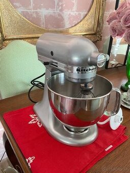 kuchynsky robot Kitchen aid