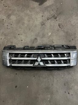 Maska na Mitsuhishi Pajero 2015 2KS