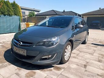 Opel Astra 1.7 CDTI, r. v. 2013