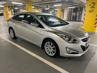 Hyundai i40 1.7 CRDI 158 tis.km - 1