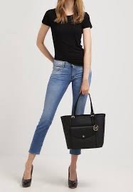 Michael Kors Jet set travel