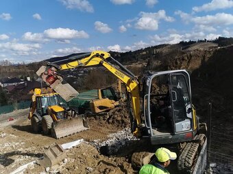 Zemné prace Minibager, bager, traktorbager alebo kontajner