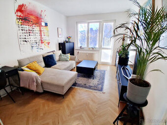 Prenájom 2 izb. bytu s peknou rekonštrukciou pri OC Centrál 