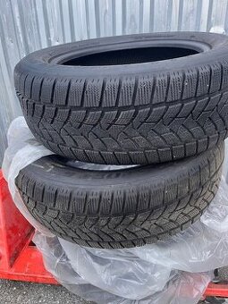 Predám zimné pneumatiky Dunlop 235/60R18,