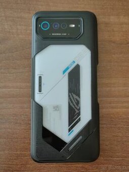 ASUS ROG PHONE 6