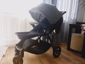 Britax- B MOTION PLUS