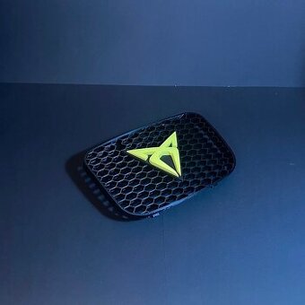 Seat Leon MK1 Topsport stredná mriežka do masky