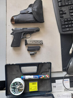 Predam plynovy pistol KNALL P800 8mm