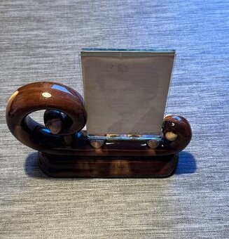 Porcelanovy stojan na fotku