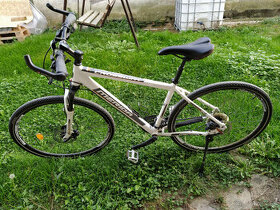 Bicykel MERIDA Crossway TFS 100 - 1
