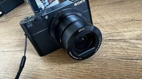 Predám fotoaparát Sony RX100V (mark V)