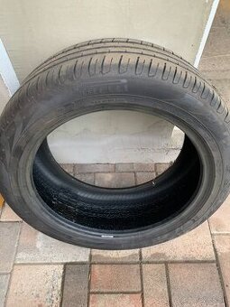 Letné pneu 255 45 r19 - 1