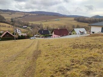 Predaj: veľký pozemok na stavbu domu, chaty v Hornom Vadičov