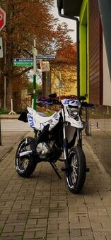 Yamaha Wr125x supermoto
