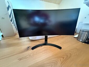 Monitor LG34UC88 - B
