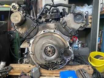 Komplet Motor BKS VW Touareg 3.0 V6 165kw