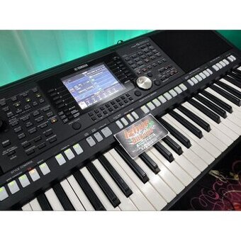Yamaha psr s950