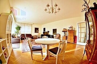 Na prenájom veľký 3,5 izbový byt s balkónom + KK, 118 m², ul