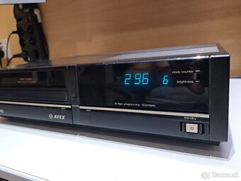 VHS Videorekordér TESLA AVEX VM6570