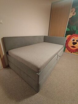Predám posteľ s úložným priestorom ako nová