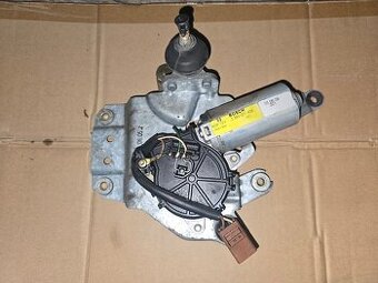 Motorček stierača zadný Citroen Berlingo 0390201408