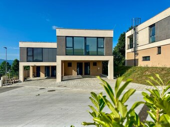 PREDAJ - Apartmán s terasou a parkovaním - Bojnice