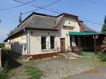 Rod. dom (Reštaurácia), Hlavná 36/38, Strážne, okr. Trebišov