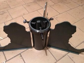 Stojan na vianočný stromček