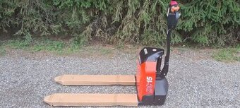 Ručne vedený elektrický paletový vozík Heli 1,5t.nový - 1