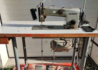 Predáme šijací stroj MINERVA