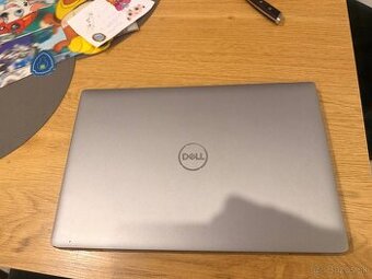 notebook dell 5521 i7 32 gb ram , geforceMX 450