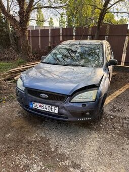 Ford Focus Mk2, 2005, búraný, pojazdný