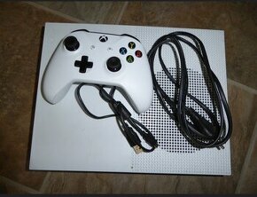 Xbox ONE S All-Digital Edition s ovládačom