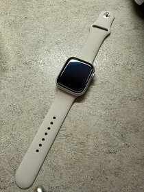 Apple Watch Series 8 GPS 45mm Starlight Aluminium Case with