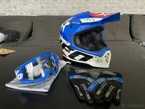 Motokrosová helma + okuliare a rukavice