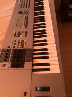 Yamaha motif 6