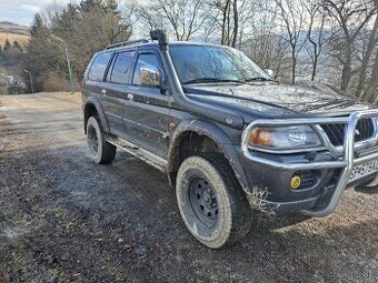 Mitsubishi Pajero Sport