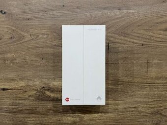 Krabička Huawei P10
