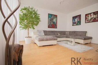4-izb.byt (93 m2), s dvomi loggiami a dvomi kúpeľňami, KVP-H