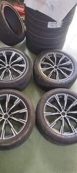 Bmw X5,X6 ,G05, G06 originalne disky s zimnymi pneu R20