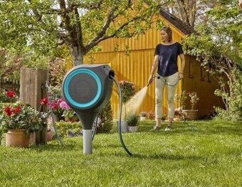 Gardena RollUp S box na záhradnú hadicu tyrkysový