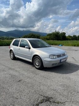 Golf 4