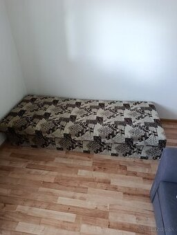 Predám rozkladaciu posteľ s úložným priestorom