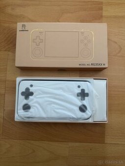 Anbernic RG35XX